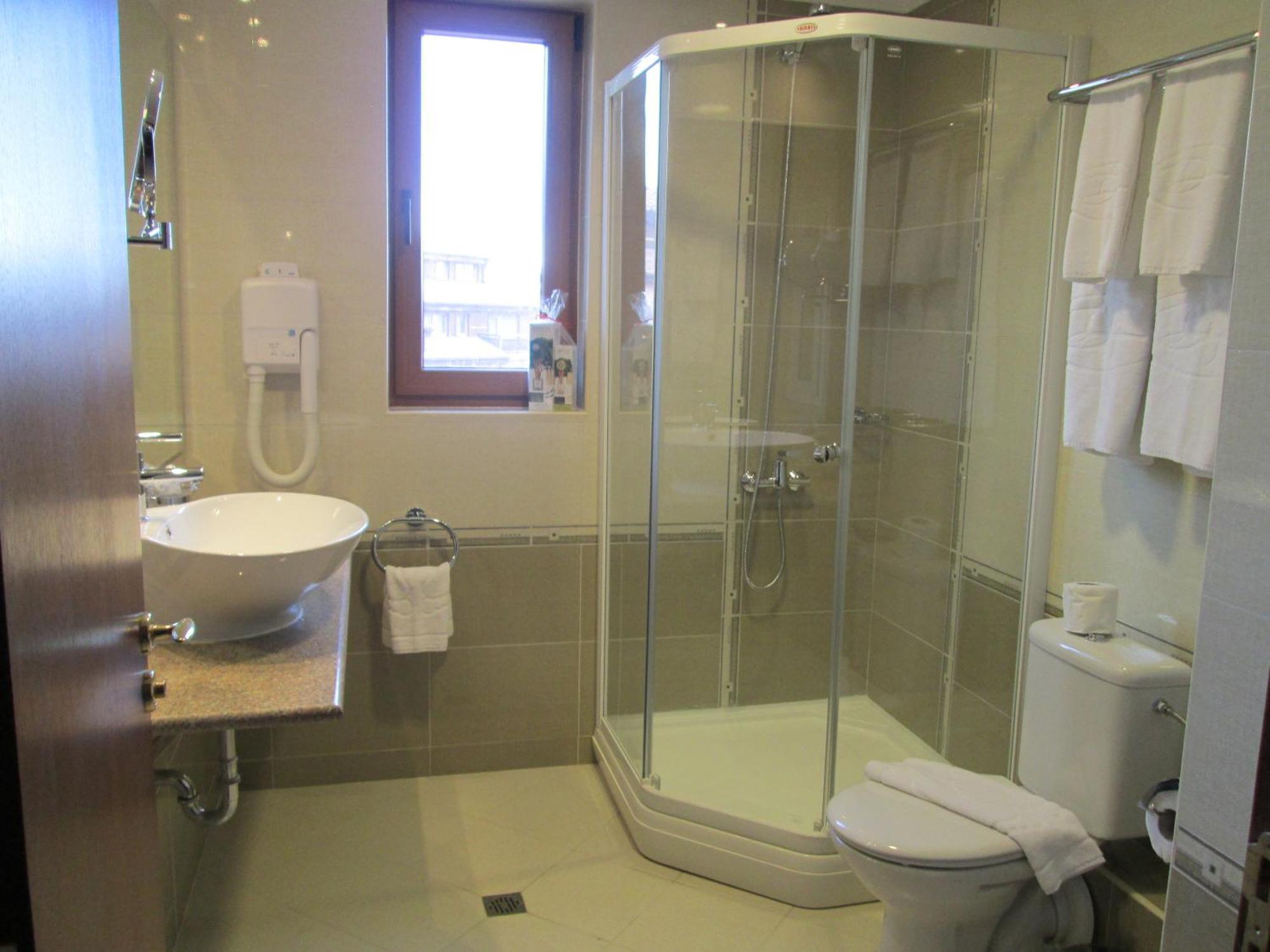 Downtown Alexander Services Apartments Банско Экстерьер фото